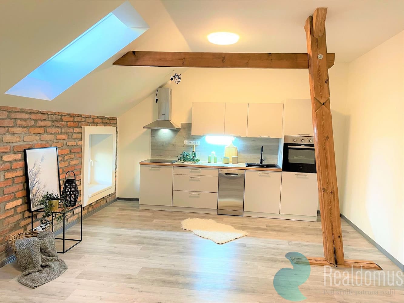 Pronájem bytu 2+kk 51 m²