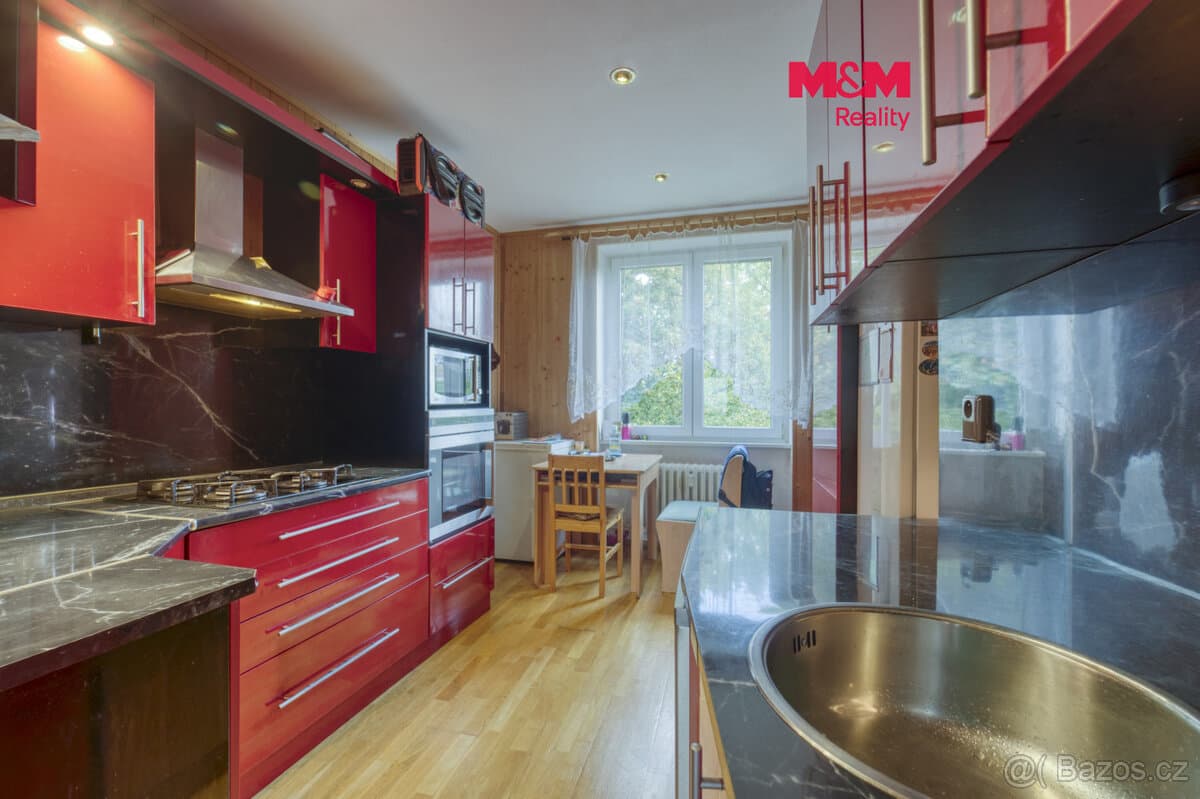 Prodej bytu 4+1, 97 m², Sokolov, ul. Hornická