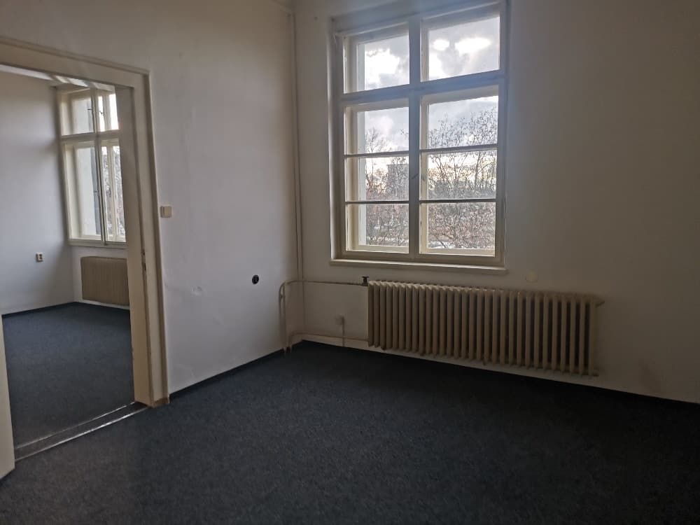 Pronájem, Kanceláře, 35m² - Pardubice - Semtín, ev.č. 00101