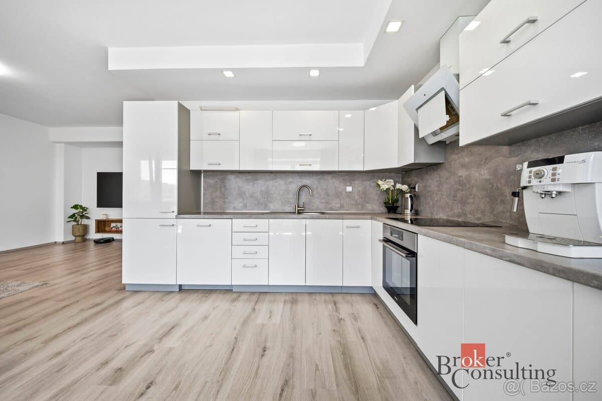 Prodej, byty/3+kk, 103 m2, Jana Masaryka 1797/1, Nový Hradec