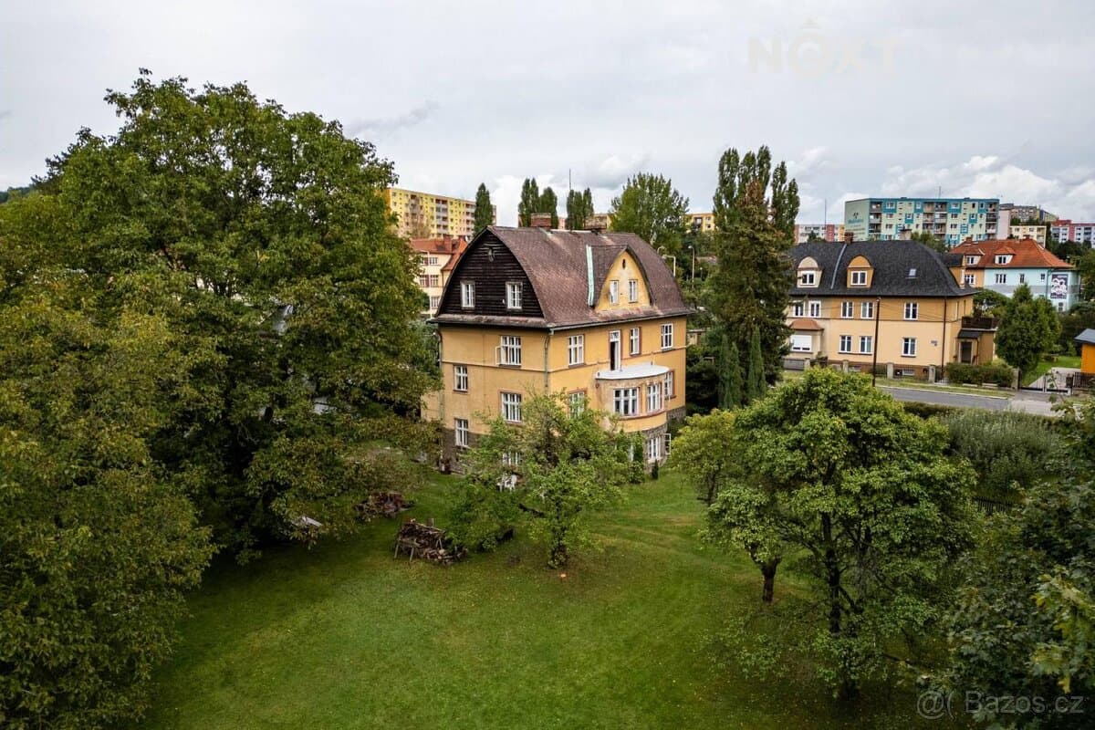 Prodej komerční Činžovní dům, 423㎡