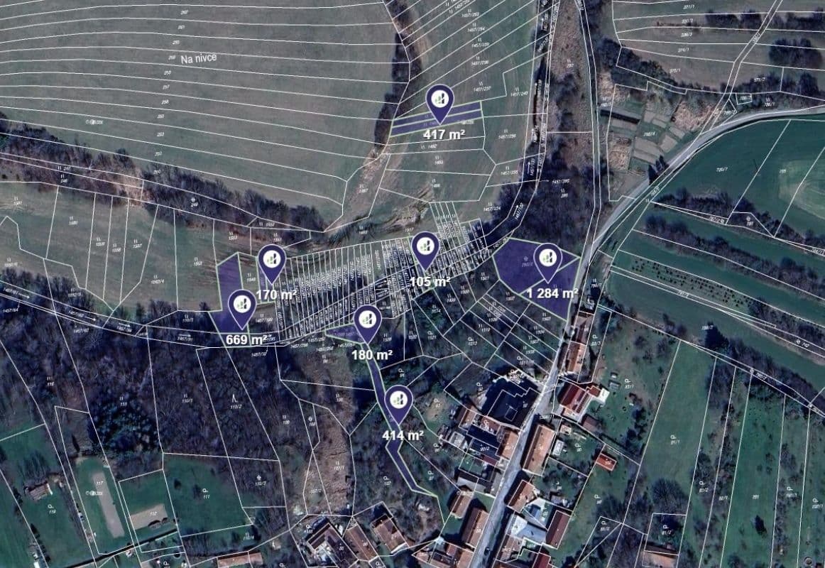 Prodej pozemku 7.994 m²