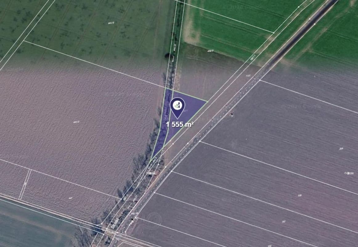 Prodej pozemku 1.555 m²