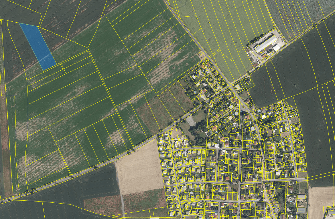 Prodej pozemku 1.455 m²
