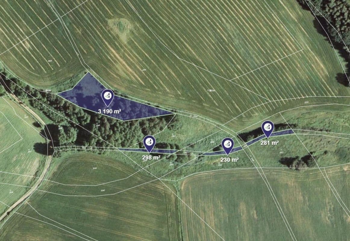 Prodej pozemku 3.999 m²