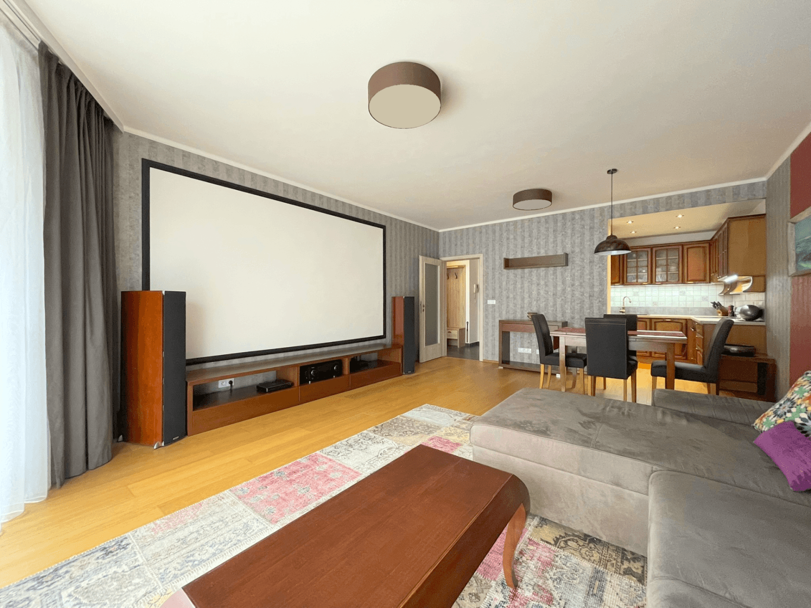 Prodej bytu 2+kk 64 m²