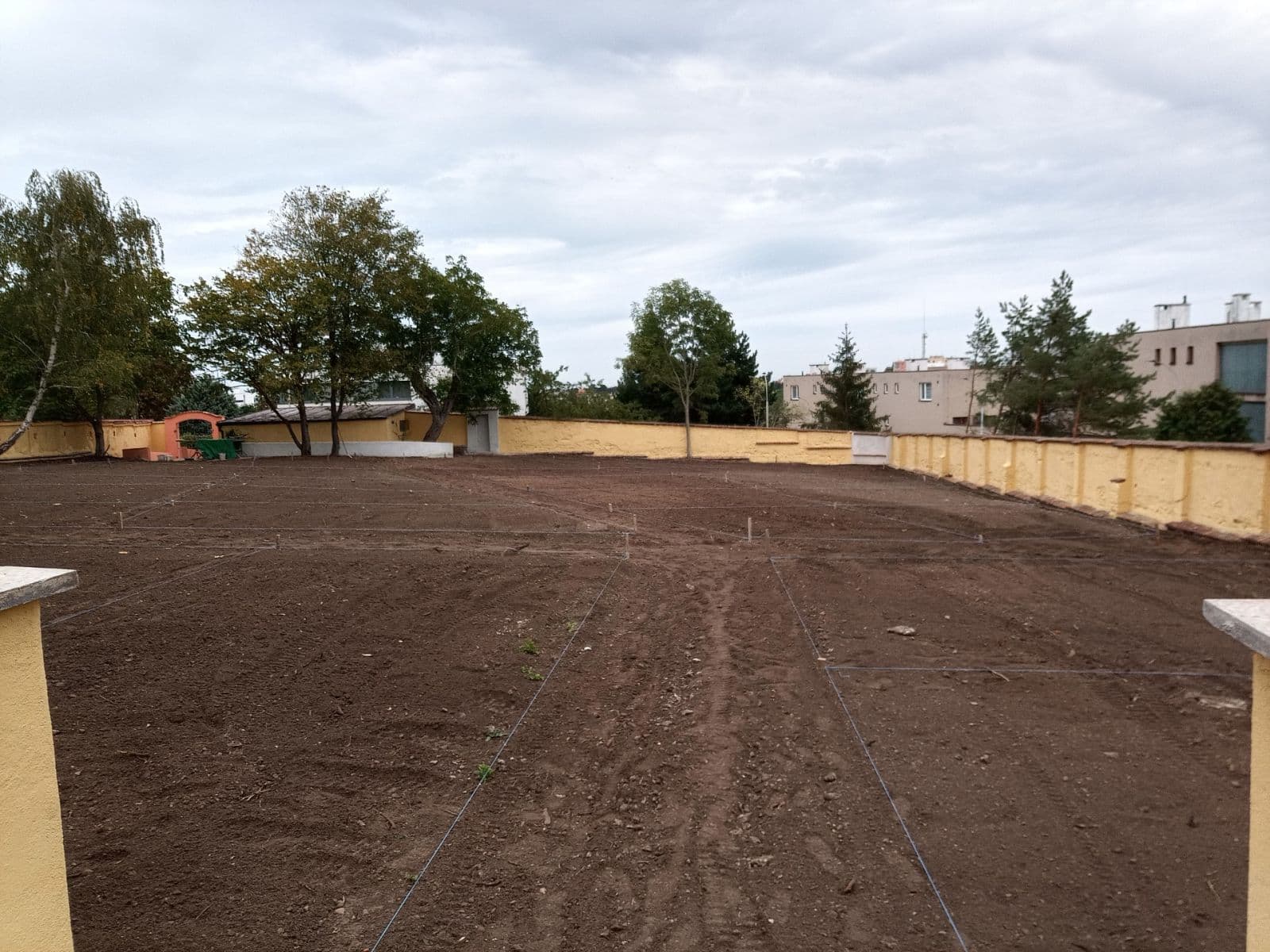Pronájem pozemku 2.500 m²