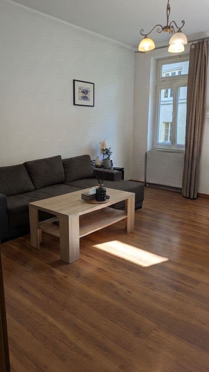 Pronájem bytu 2+1 57 m²