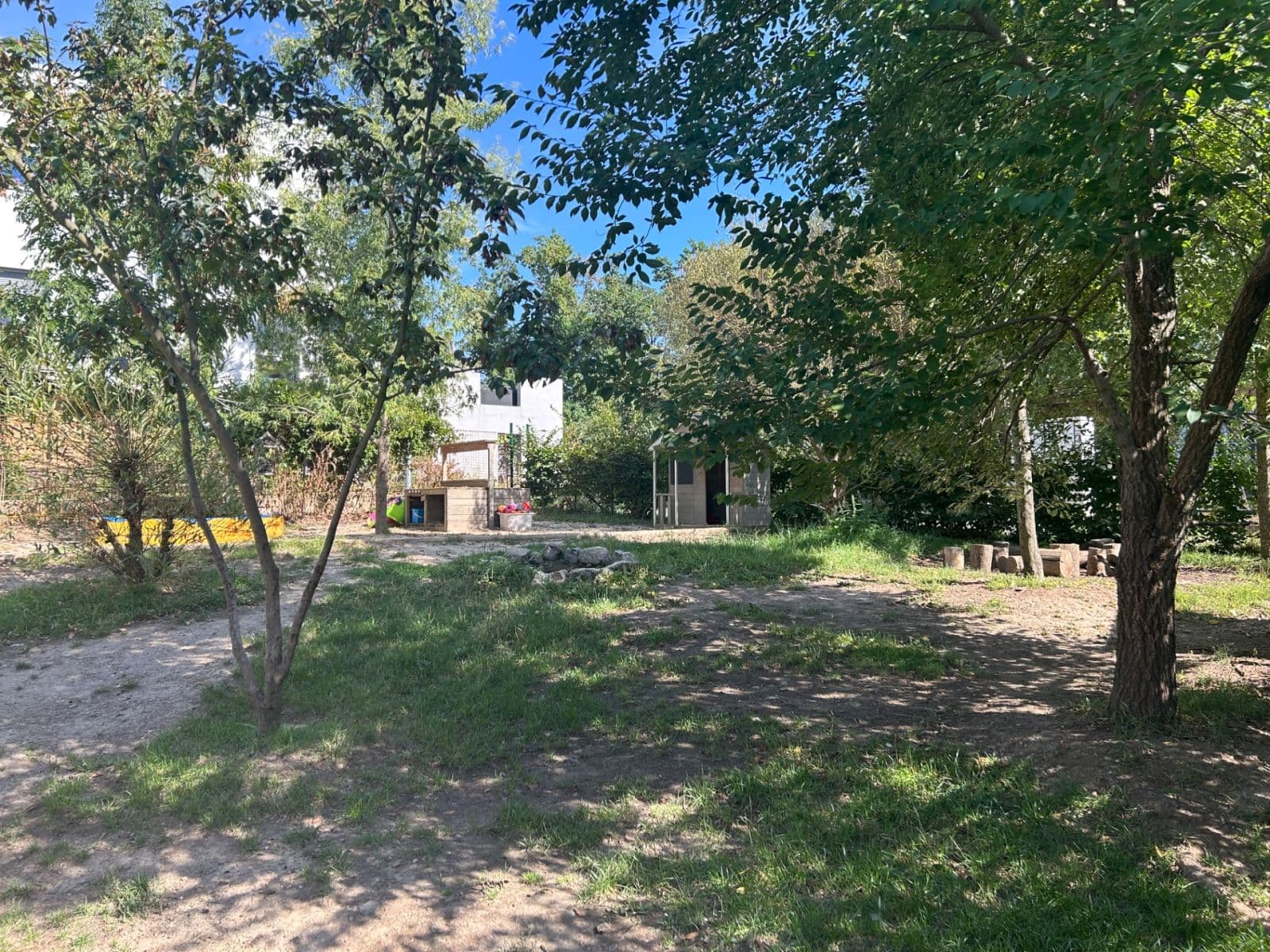 Pronájem pozemku 502 m²