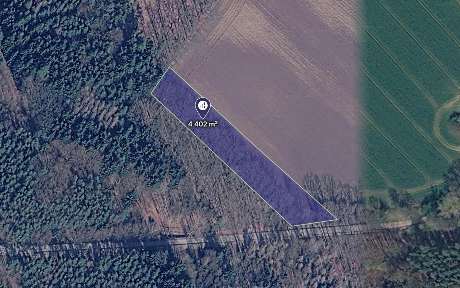Prodej pozemku 4.402 m²
