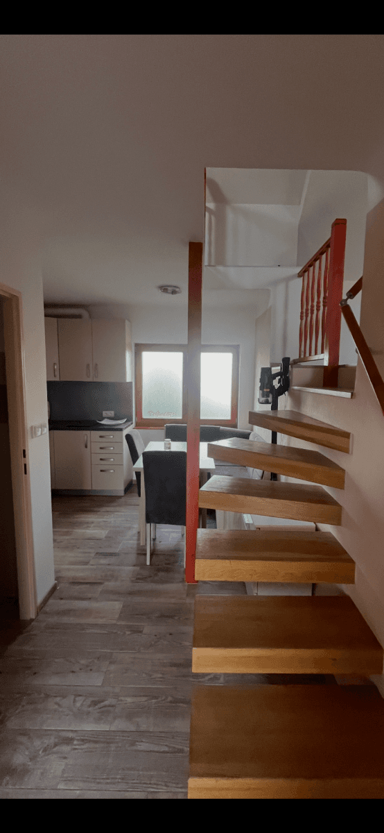 Pronájem bytu 2+kk 66 m²