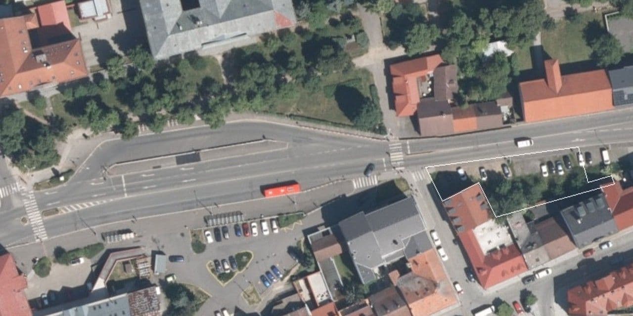 Prodej pozemku 757 m²