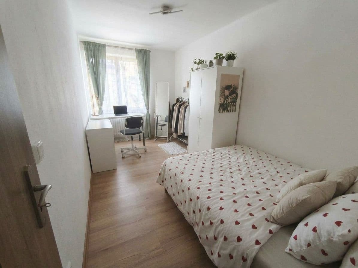 Prodej bytu 4+kk 77 m²