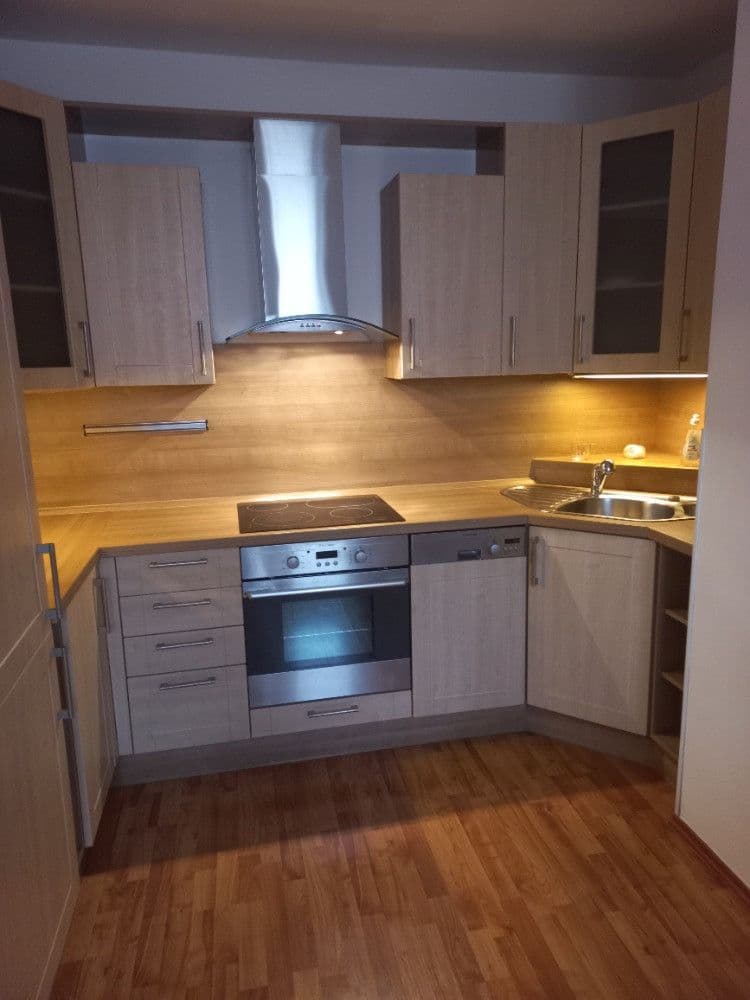 Pronájem bytu 2+kk 61 m²