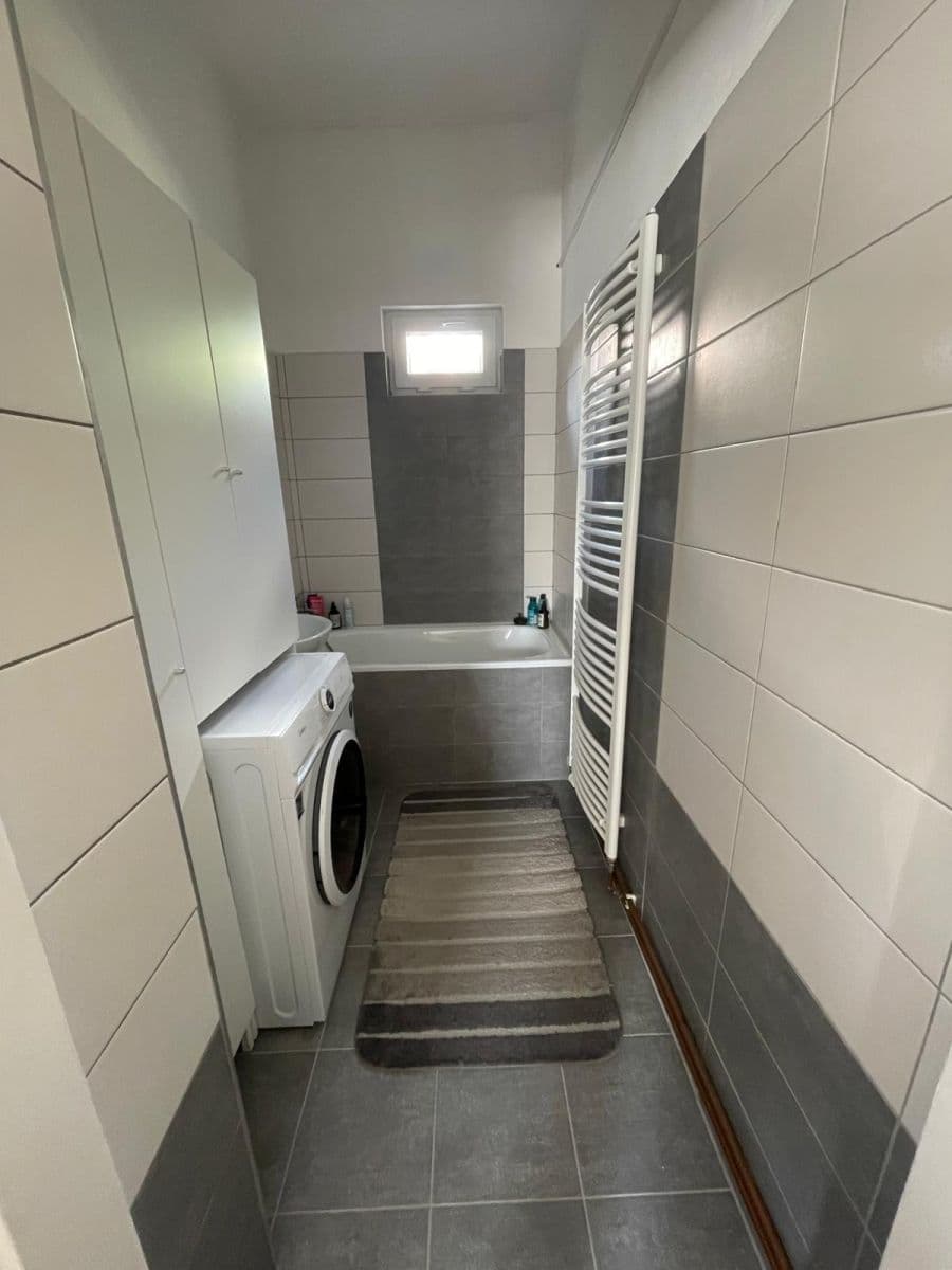 Pronájem bytu 3+kk 54 m²