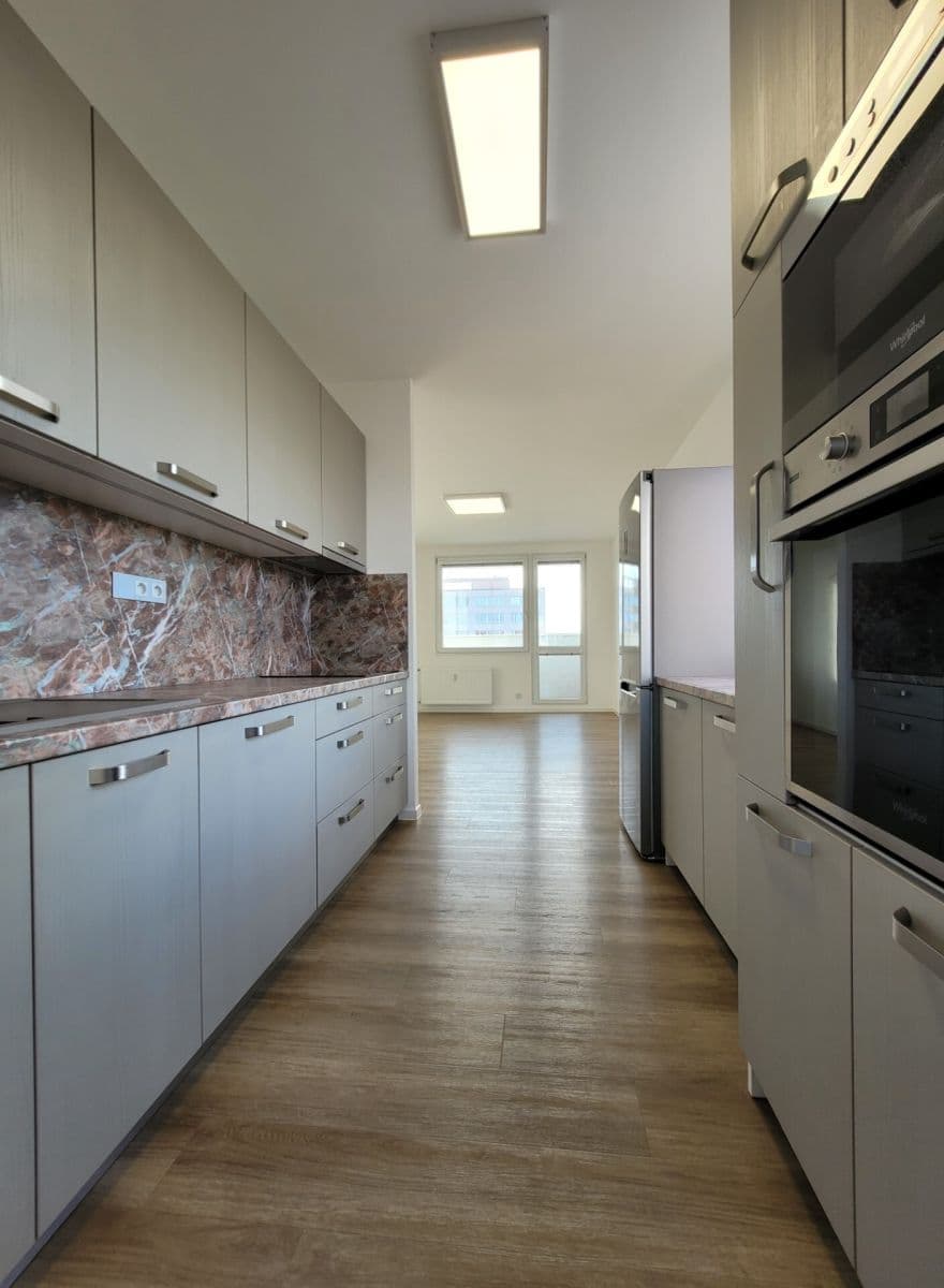 Prodej bytu 4+kk 68 m²
