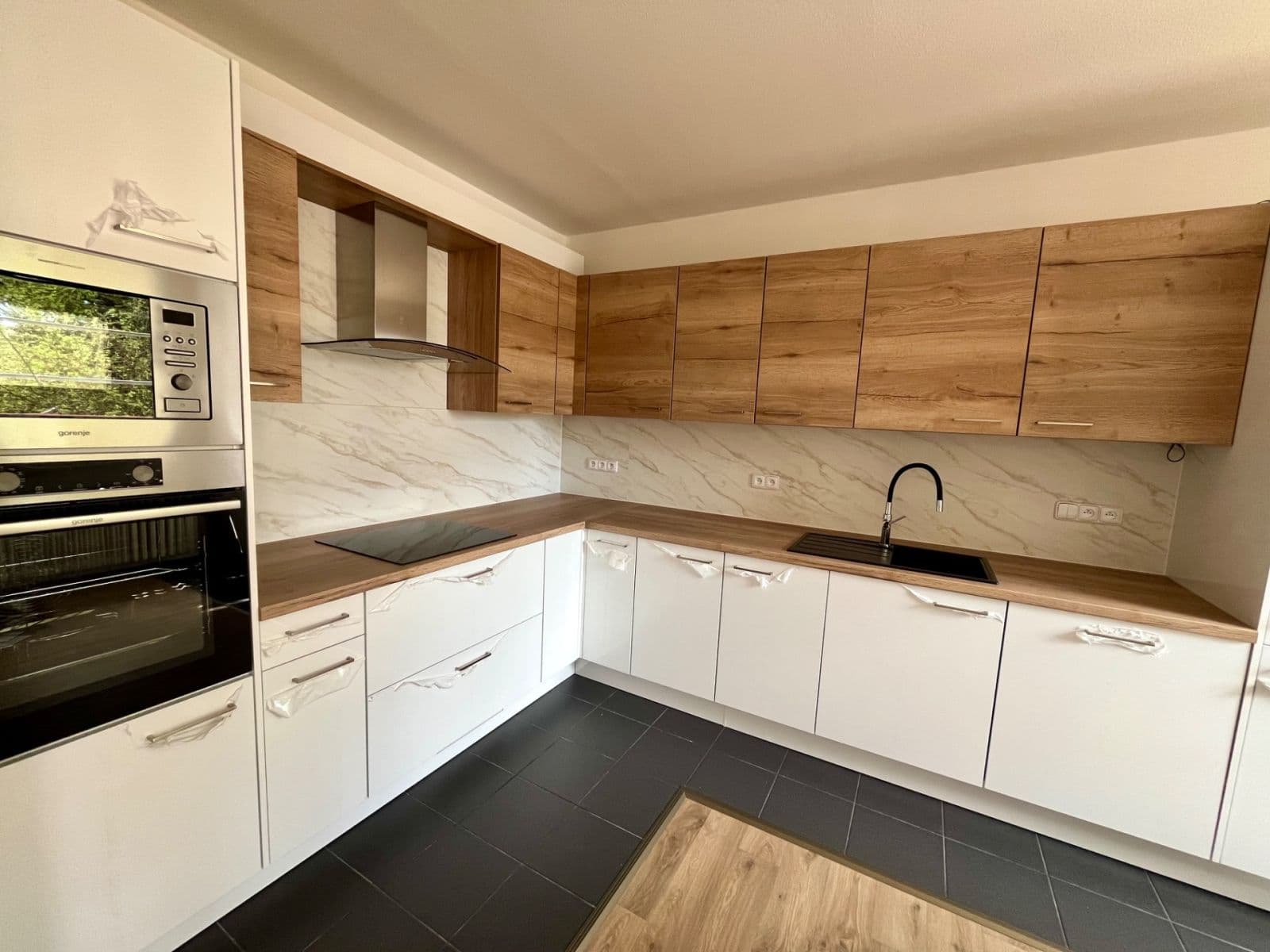 Pronájem bytu 4+1 100 m²