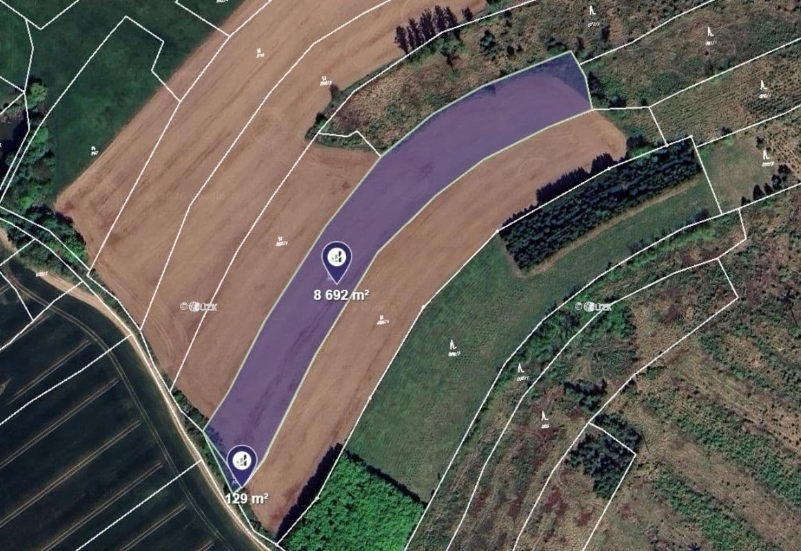 Prodej pozemku 8.821 m²