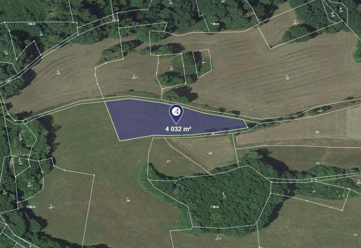 Prodej pozemku 2.016 m²