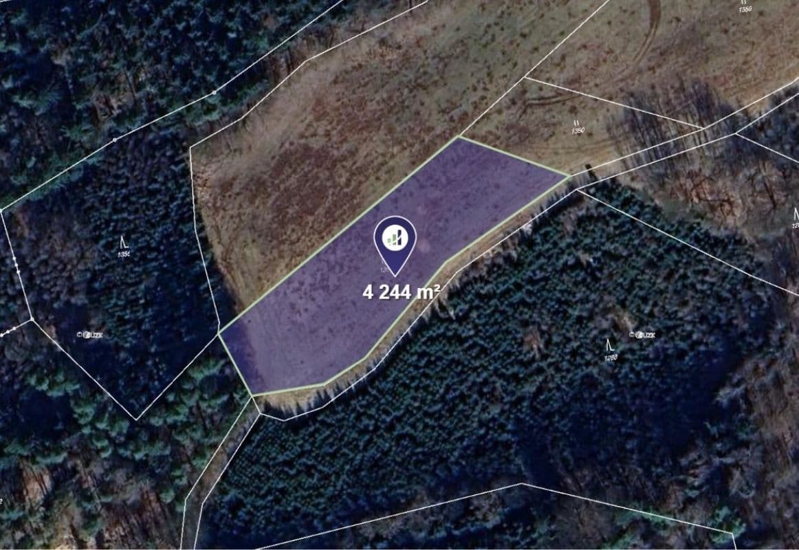 Prodej pozemku 4.244 m²