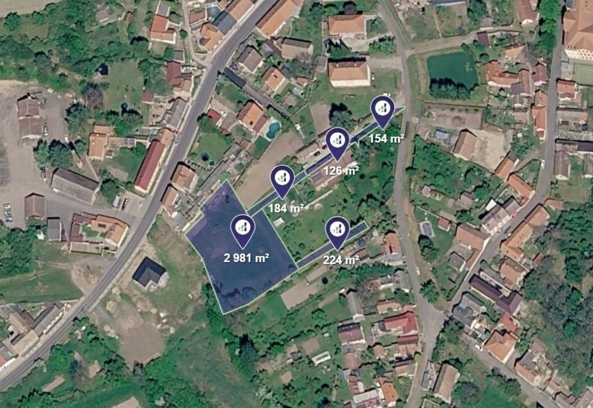 Prodej pozemku 3.529 m²