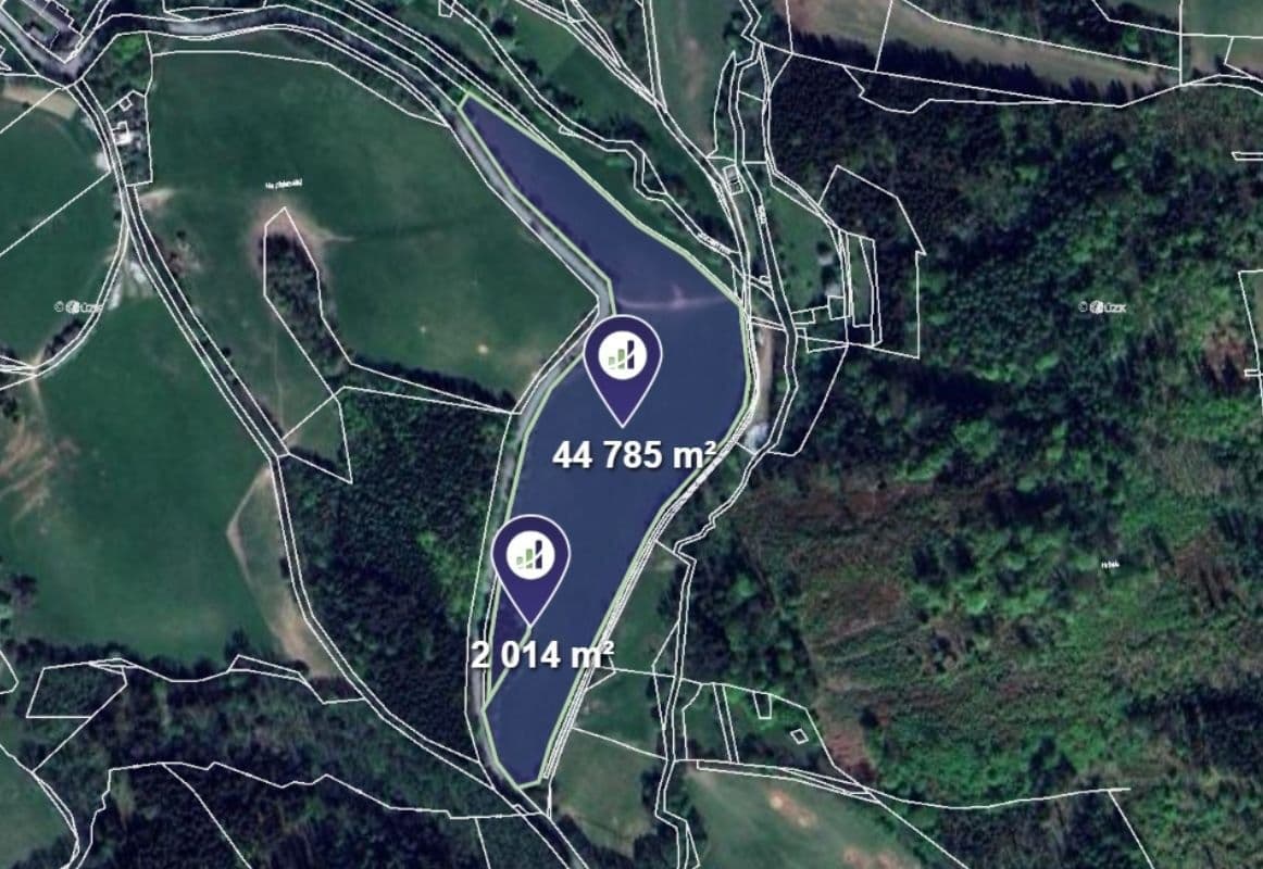 Prodej pozemku 11.700 m²