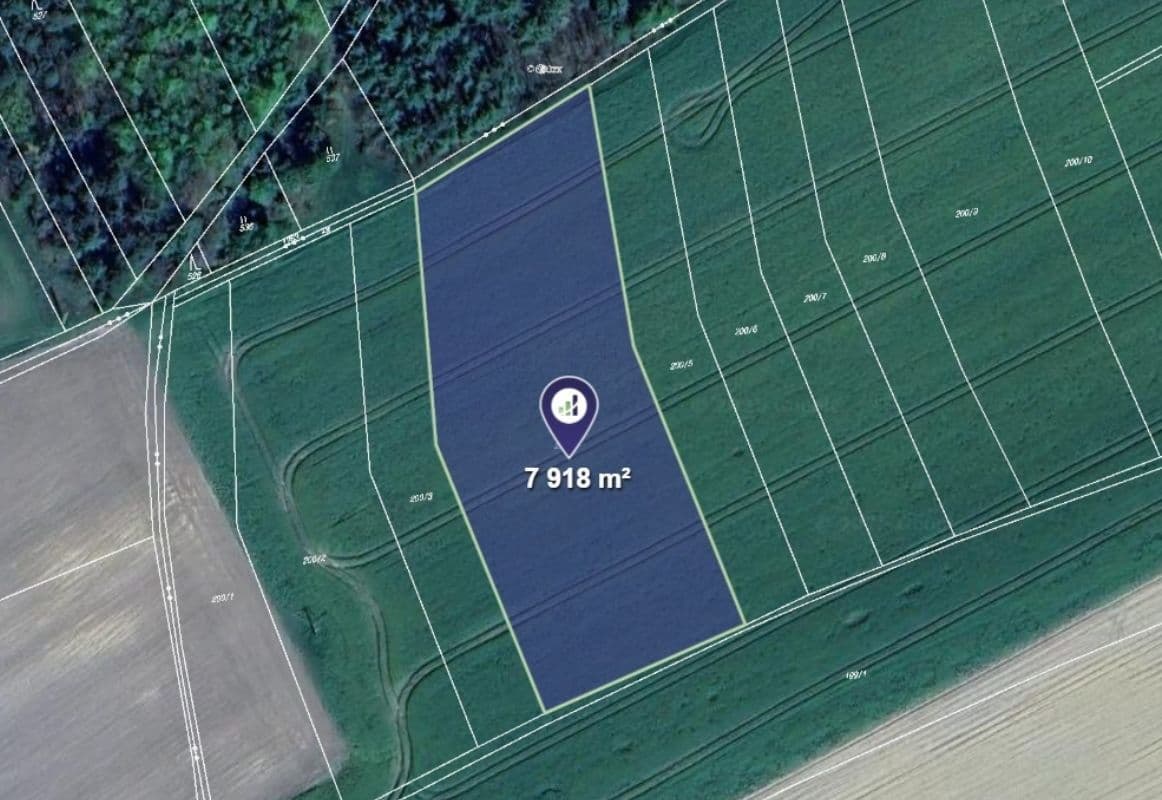 Prodej pozemku 7.918 m²
