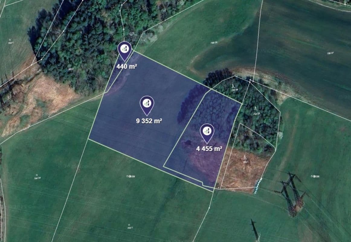 Prodej pozemku 14.247 m²