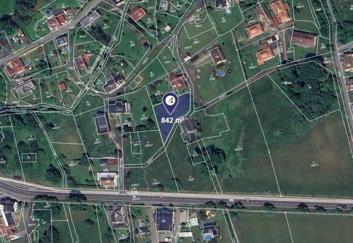 Prodej pozemku 842 m²