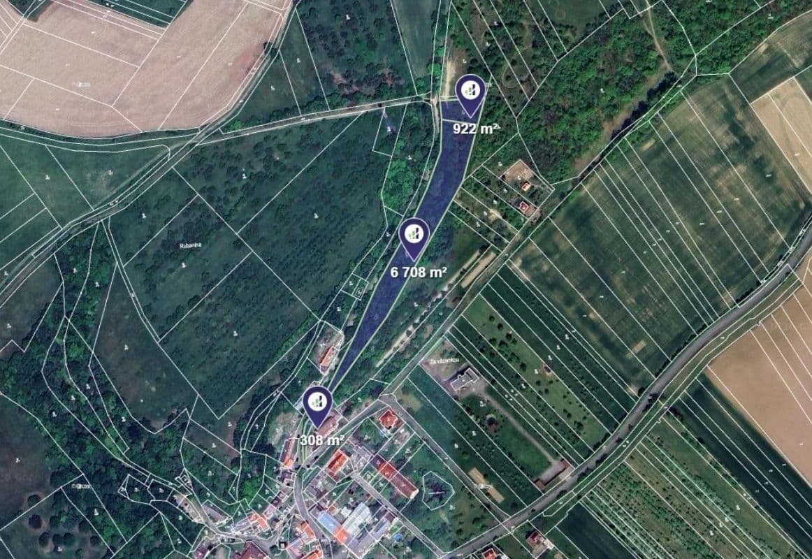 Prodej pozemku 3.969 m²