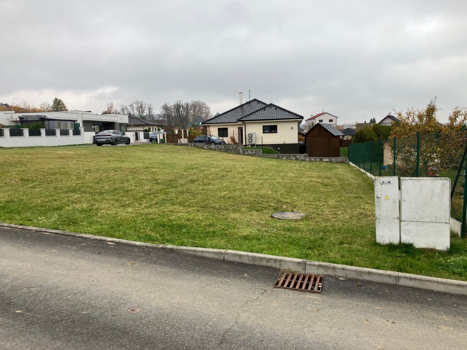 Prodej pozemku 691 m²